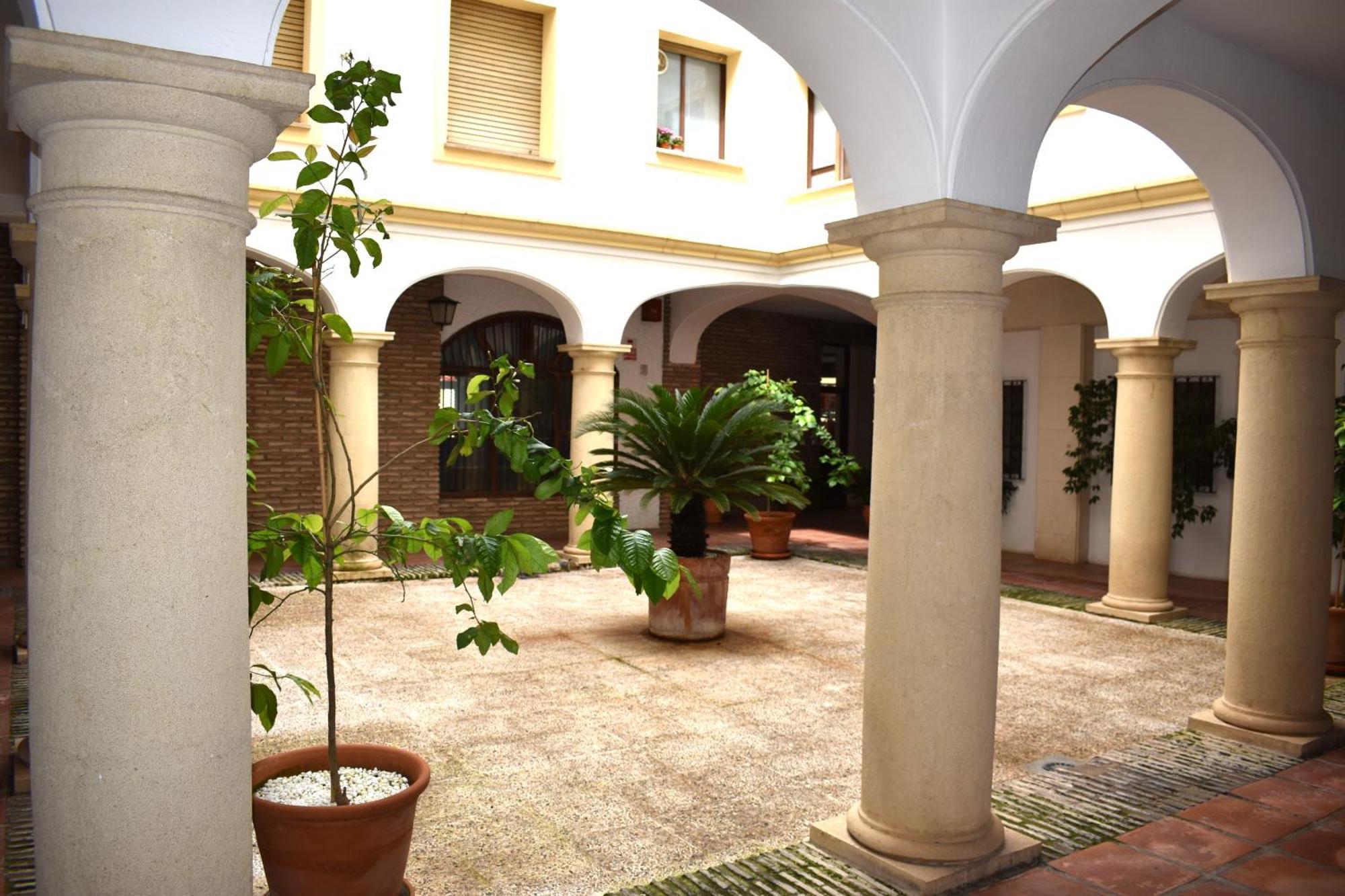 En El Centro Con Parking Y Terraza Apartamento